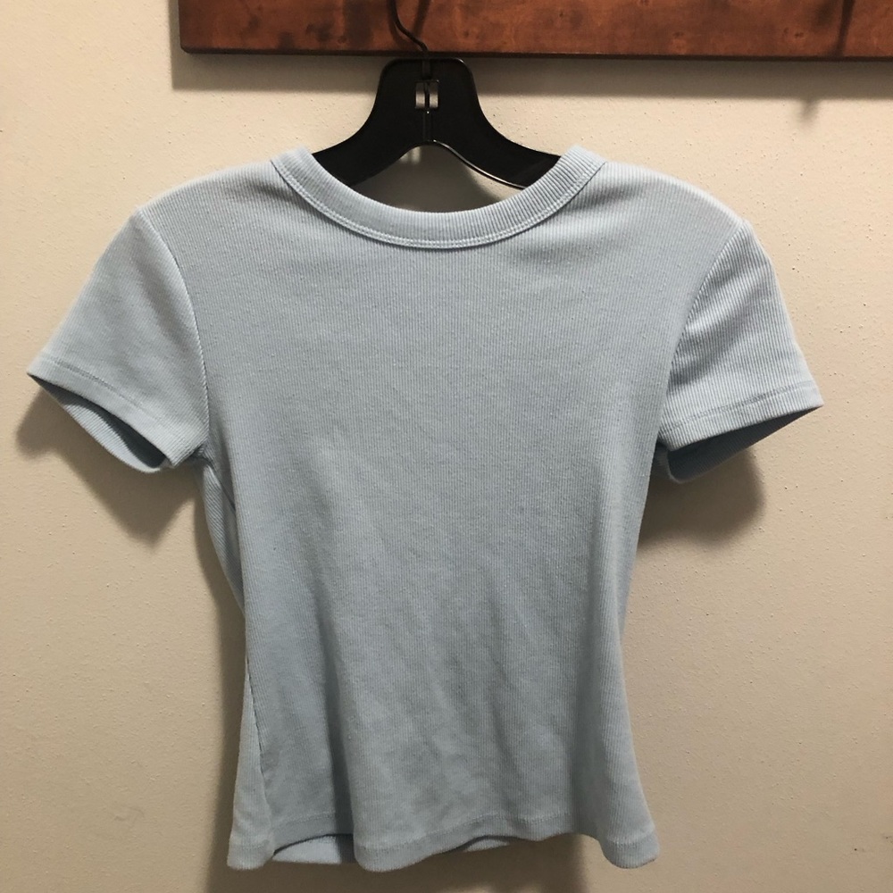 Old Navy Light Blue Short Sleeve Tee